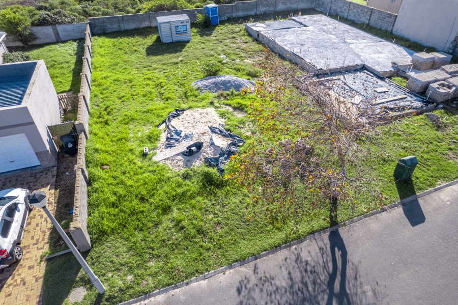 0 Bedroom Property for Sale in Sir Lowrys Pass Village Western Cape